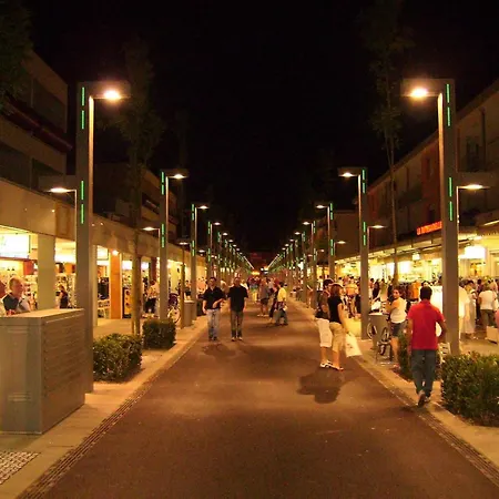 Just Relax In A Area Near The Bibione