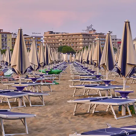 Just Relax In A Area Near The Apartament Bibione